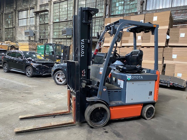 5000 lb. Toyota #8FBCU25, Elecrical Forklift, 500 hours, 2023 - Image 5
