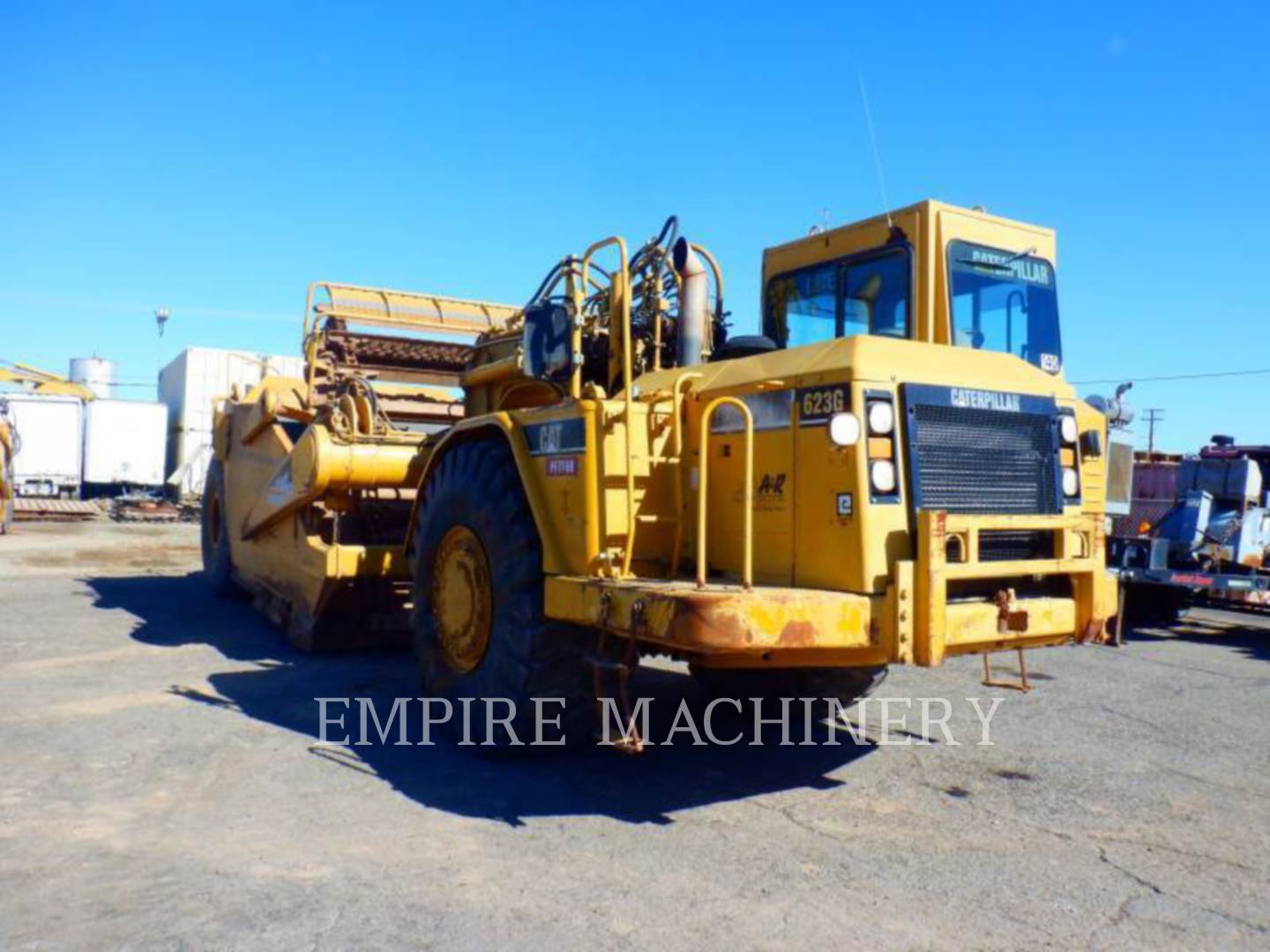 Caterpillar 623G, Wheel Tractor Scraper, 12192 hours, S/N: CES00335, 2003 - Image 2