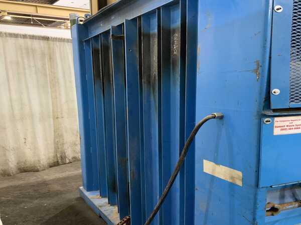 60" x 30" x 45" TL Industries #TVB60SO, vertical cardboard baler, 10 HP, bale ejector, 1998 - Image 5