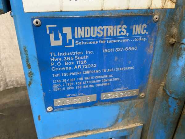 60" x 30" x 45" TL Industries #TVB60SO, vertical cardboard baler, 10 HP, bale ejector, 1998 - Image 7