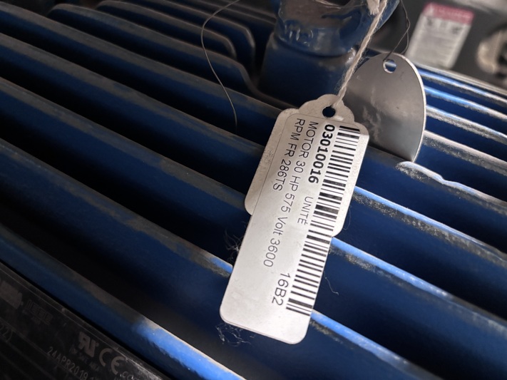 30 HP 3535 RPM WEG #IE030502W22IS, squirrel cage motor, Frame 284/6TS, 575 Volts, TEFC, inverter duty, 2019 - Image 3