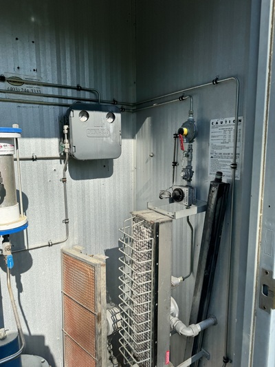 3' x 3' x 9' Control Valve Building, heated, 3' x 3' skid - Image 6