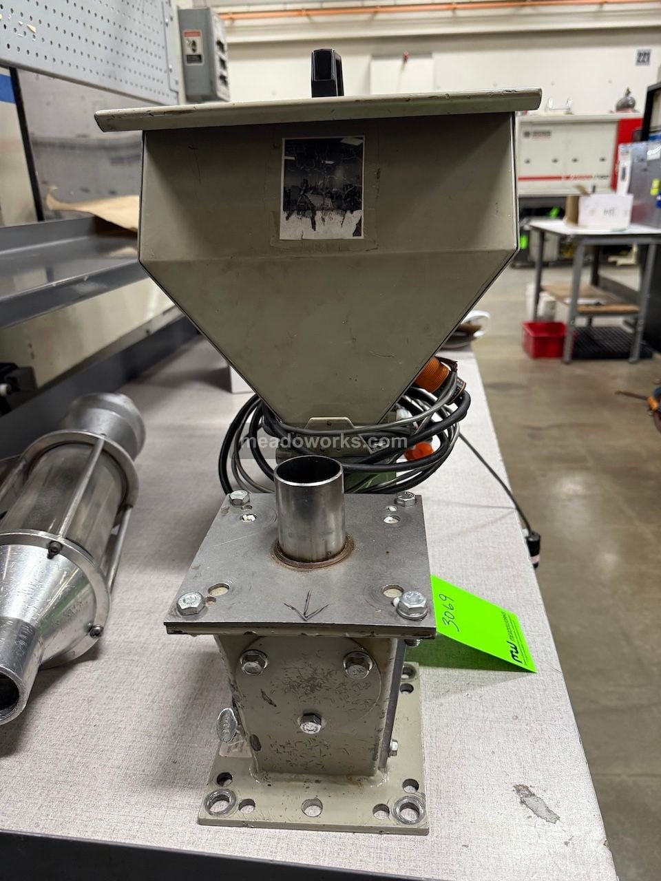 Conair #BFS, Auger Feeder, timed cycle control, 3/8" diameter x 3/8" pitch auger - Image 4