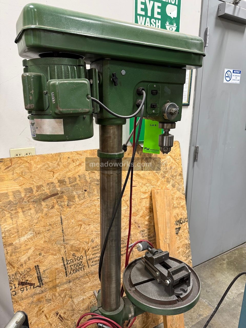 Central Machinery #T-583, 16-Speed Floor Drill Press, 1 HP, 3800 RPM, 110 Volt, 1989 - Image 2