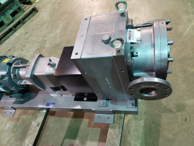 Fristam #FKL250, Positive Displacement Lobe Pump, Stainless Steel, 4" inlet/outlet, 15 HP, 230/460 or 575 V. - Image 2