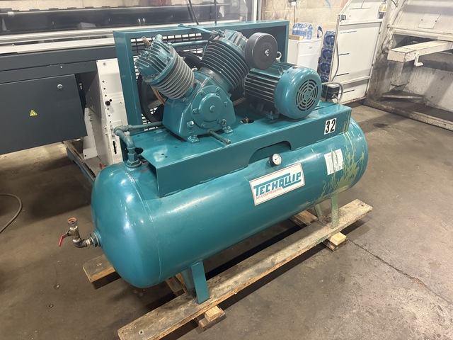 10 HP Techquip #MPC-32, Air Compressor, horizontal receiver tank, 1750 RPM, 200 psi @ 450°F MAWP, 575 Volt - Image 3