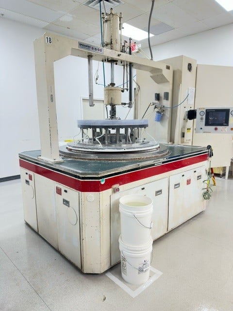 50" Speedfam No. 18B, 2-Sided, 5 carriers, 18" diameter, touch screen controls, lapper-polisher, nice - Image 3