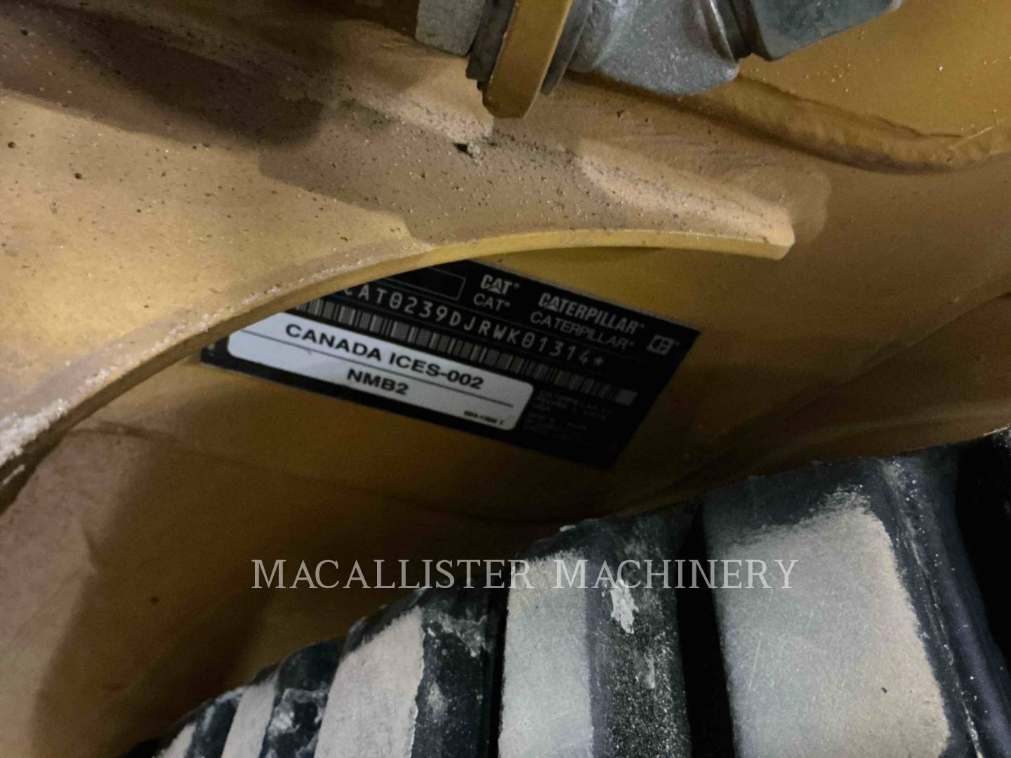 Caterpillar 239D3, 150 hours, S/N: RWK01314, 2023 - Image 8