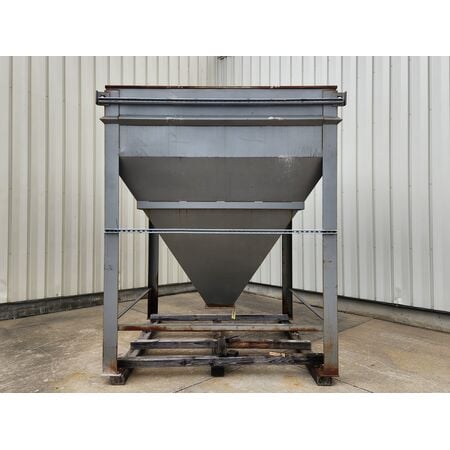 275 cu.ft. mild steel dry solids storage bin hopper, 95" square, 10' overall height, 18" flanged discharge - Image 3