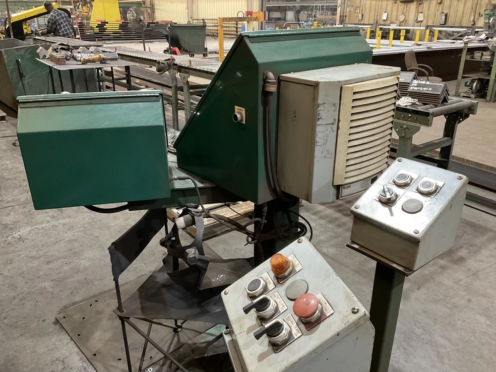 6" x 6" x 1/2" Controlled Automation #ABL-74, Angle & Bar Line, 74 ton punch, cross transfer, infeed & - Image 9