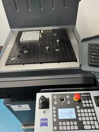 Zeiss #DuraMax-5/5/5, Coordinate Measuring Machine, 19.68" X, 19.68" Y, 19.68" Z, VAST XXT TL3 scanning - Image 4