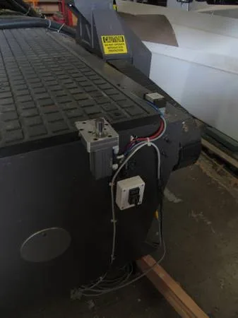 Multicam #5000-Series, CNC Woodworking Router, 60" x 120" table, 24000 RPM, 11 HP, 12-position tool changer - Image 5