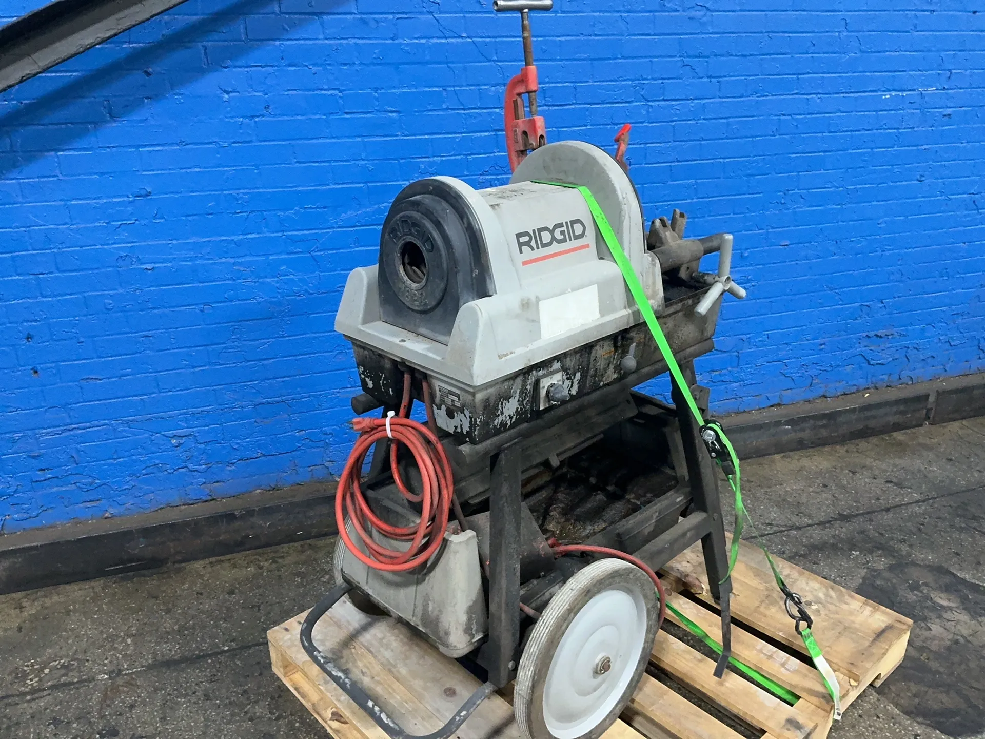 1/8" - 2" Ridgid #1822-1, pipe threader, 3" bore, 15 A - Image 2