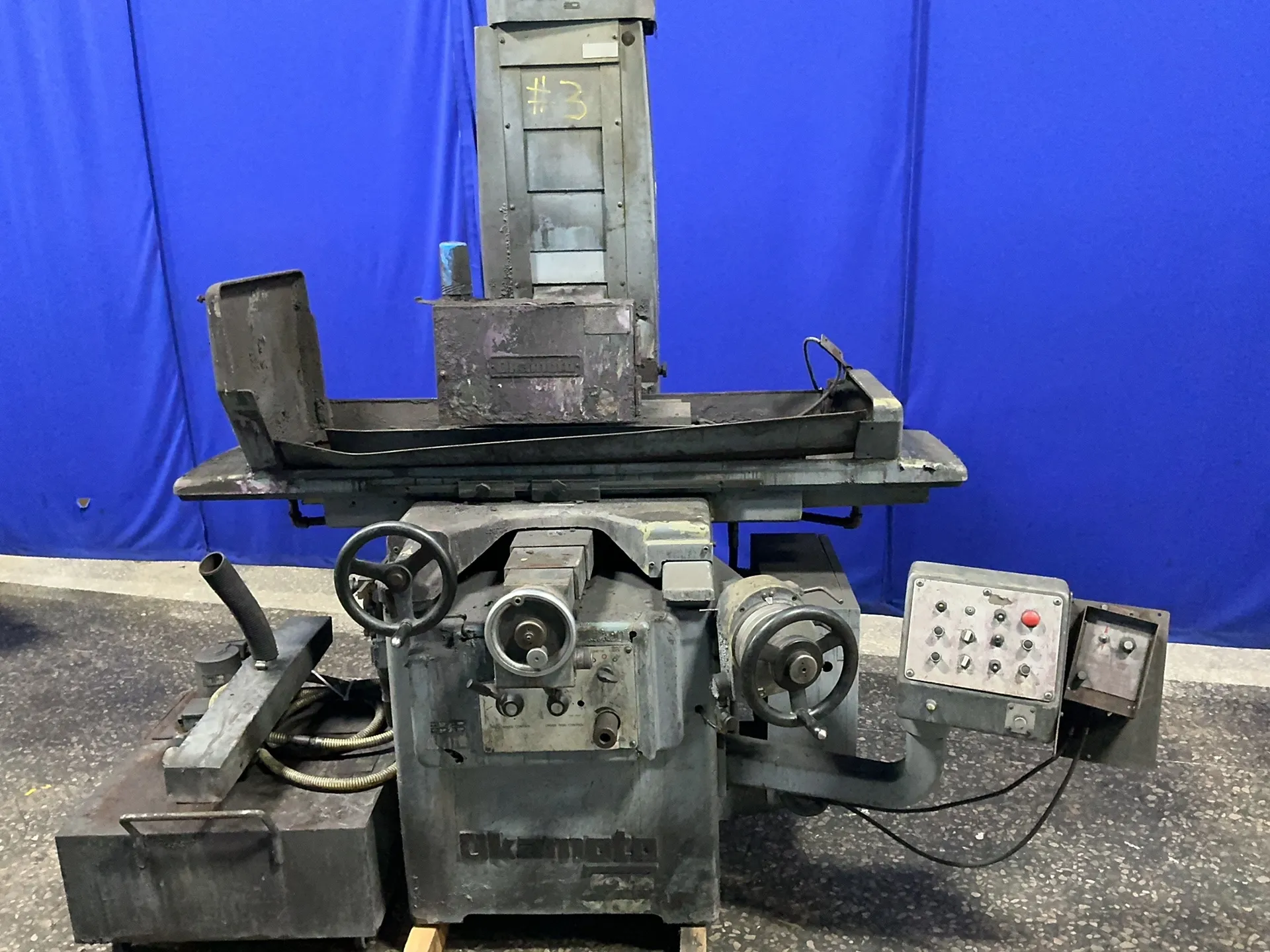 12" x 24" Okamoto #ACC-124N, surface grinder, 3.7 KW, Walker controller, hydraulic unit, coolant unit - Image 1