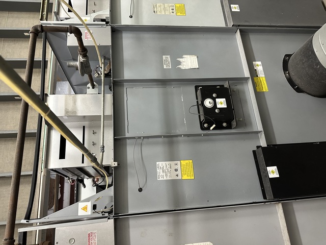 120 lb. ADC/Milnor #MLG-122, Natural Gas Dryer, 12" W.C. max. gas supply pressure, microprocessor control - Image 2