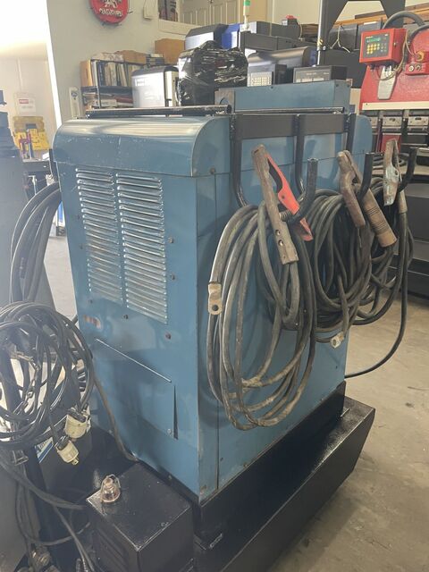 Miller #330A/BP, AC/DC TIG and stick welder, 435-465 amp. AC, 460 amp. DC, 850 lb. - Image 4