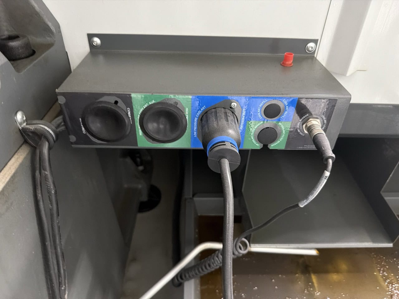 Haas #VF-3, CNC vertical machining center, 40" X, 20" Y, 25" Z, 48" x 18" table, 30 HP, 15,000 RPM, CAT 40 - Image 6