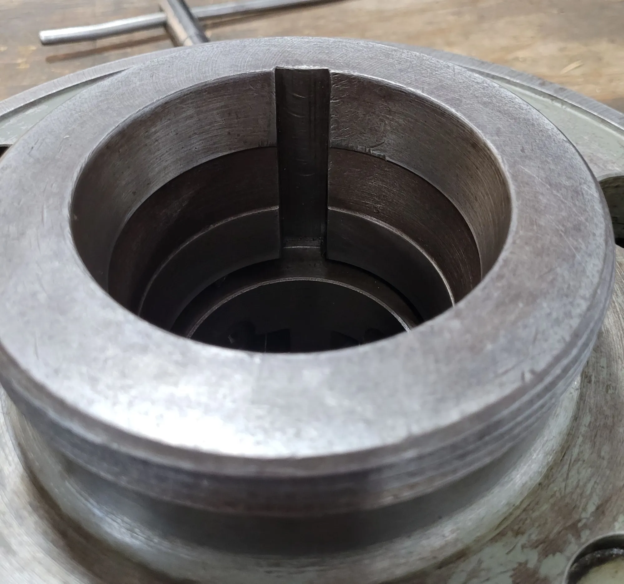 12" Horton #16OCL1/PL522, 4-jaw lathe chuck, L1 mount - Image 8