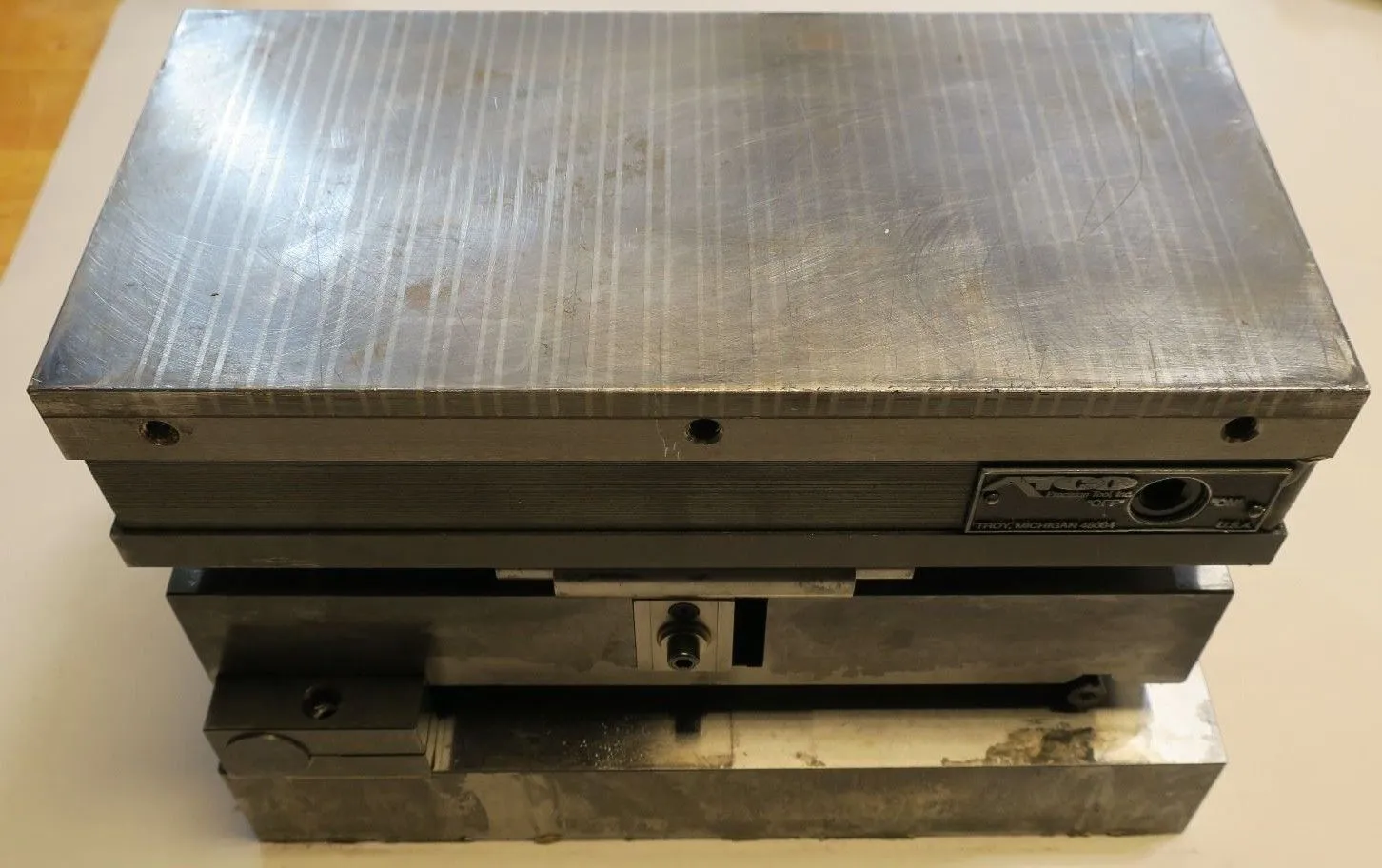 Atco, Magna-Sine compound fine pole sine plate, 8-1/2" H x 6" width x 12" L - Image 1