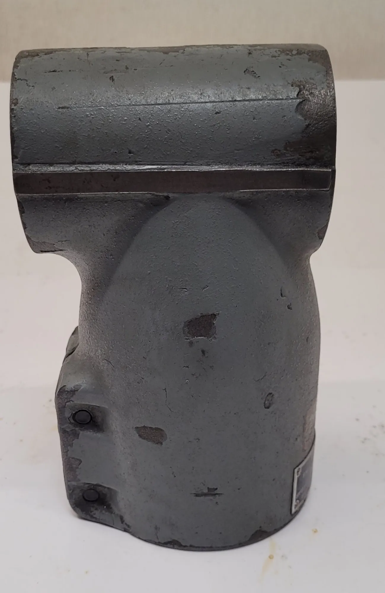 Bridgeport, right angle head, 3.39" bottom hole, 5" width x 8.25" H - Image 5