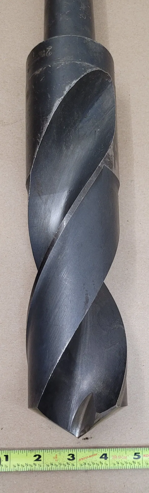 Chicago Latrobe, 2-61/64" twist drill, 5MT shank, 18.5" OAL, 11" flute length, 2 spiral flutes - Image 6