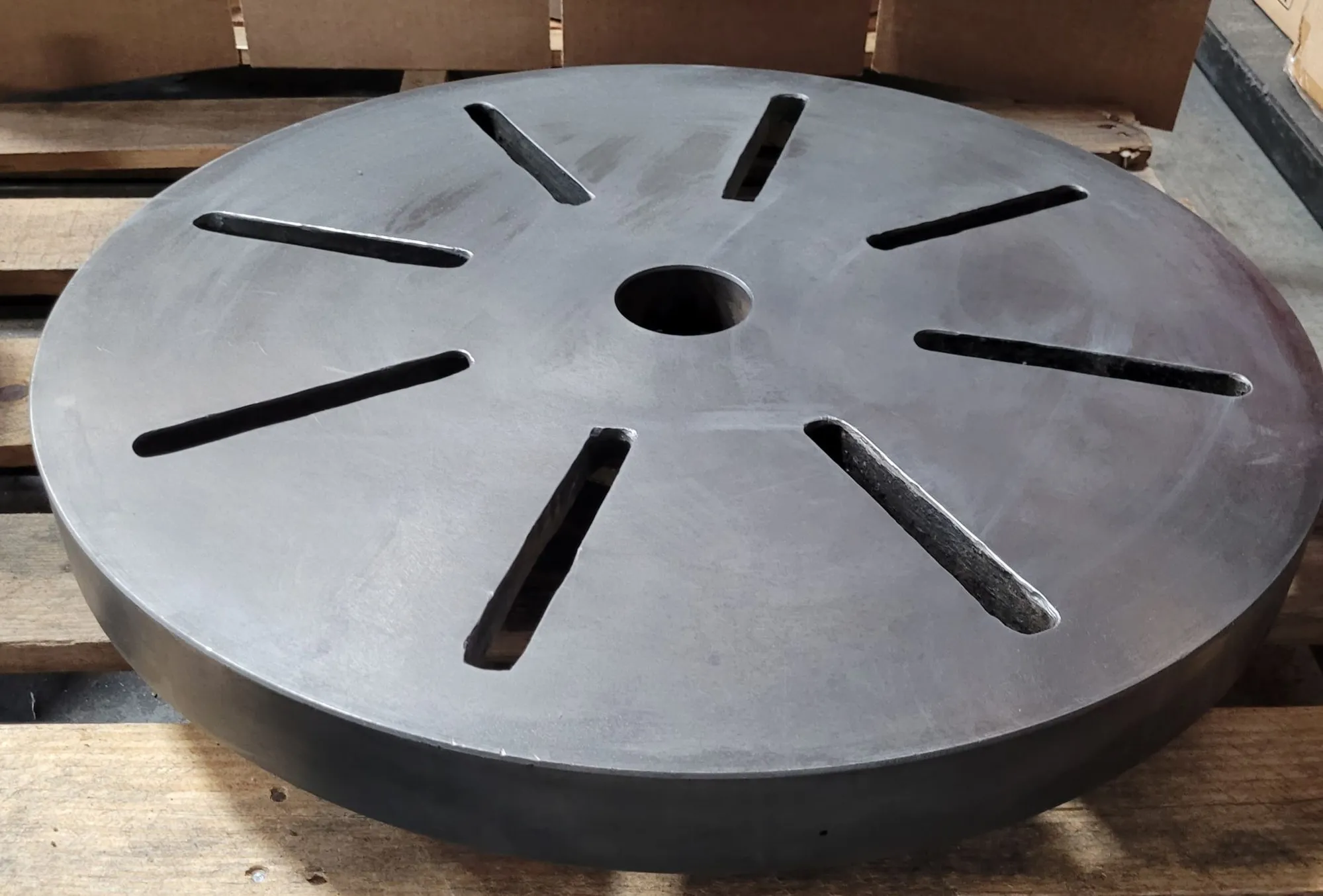 22" lathe face plate, D1-6 mount, 2-1/2" thru hole, 6 pins - Image 8