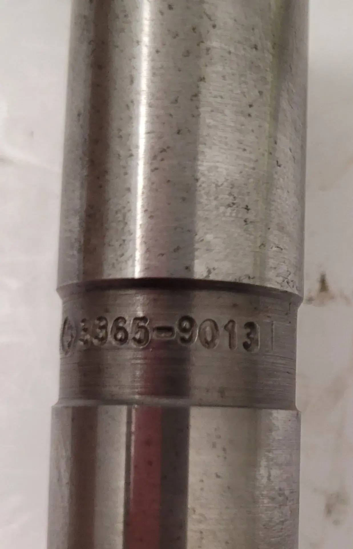 Kennametal #3365-9013, hex drive holder, straight shank, 3/4" shank diameter, 1-1/4" outside dimension - Image 3