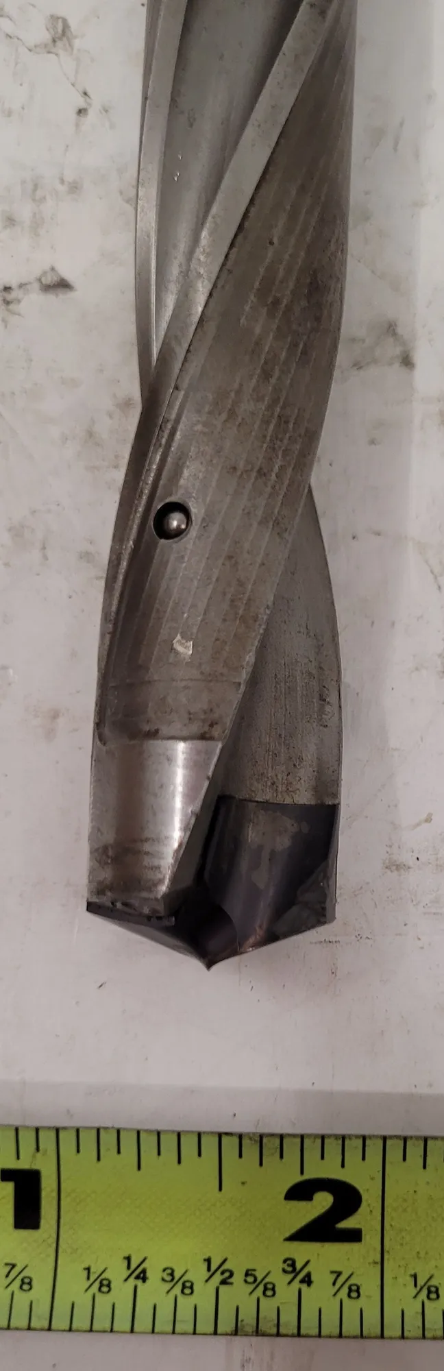 Kennametal #KSEM205R5WN25M, KSEM coolant fed drill, .80" body diameter, 1" shank, 7.75" OAL - Image 2