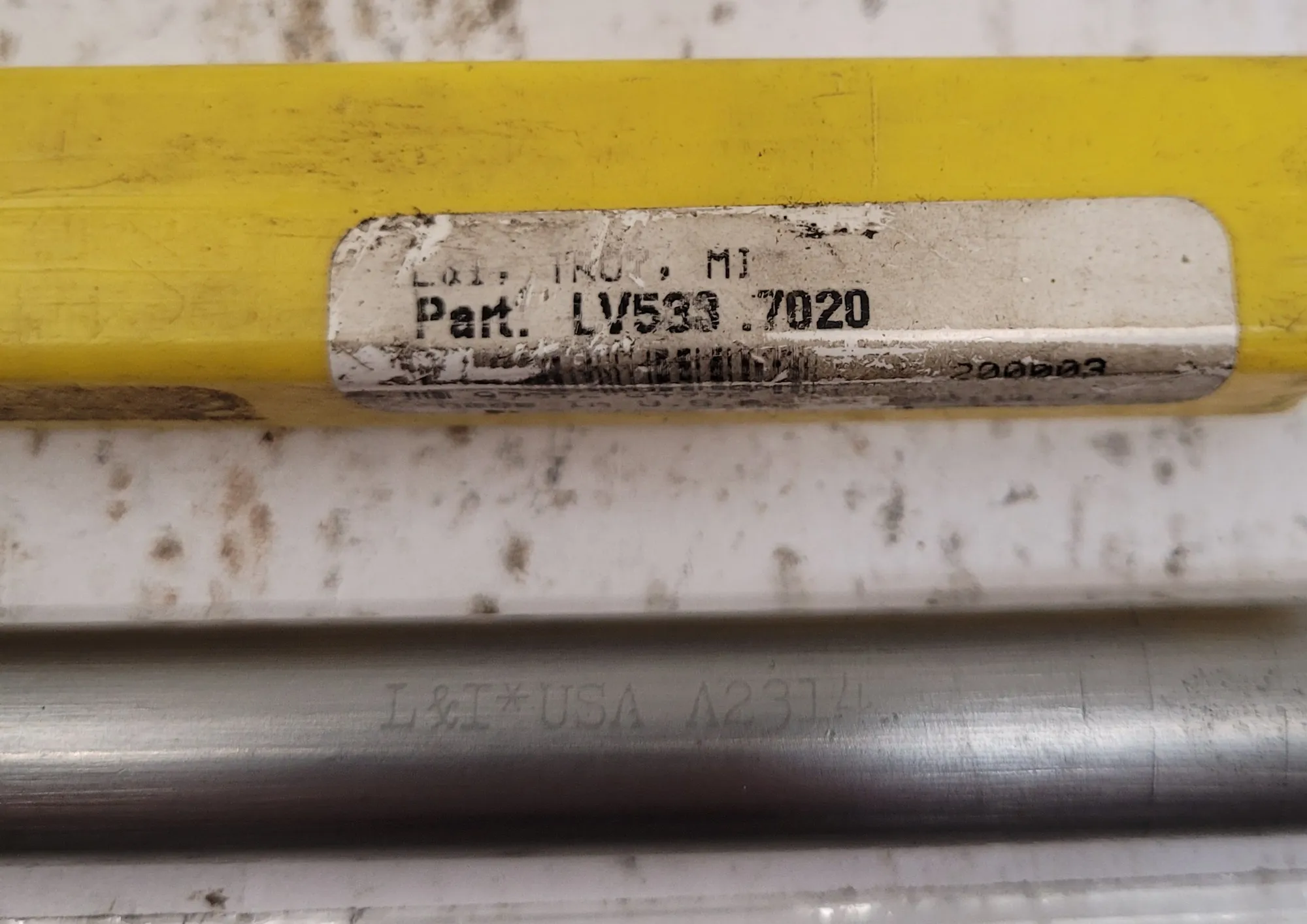 L & I USA #LV533.7020, HSS chucking reamer, .2720" diameter, straight flute, straight shank - Image 3