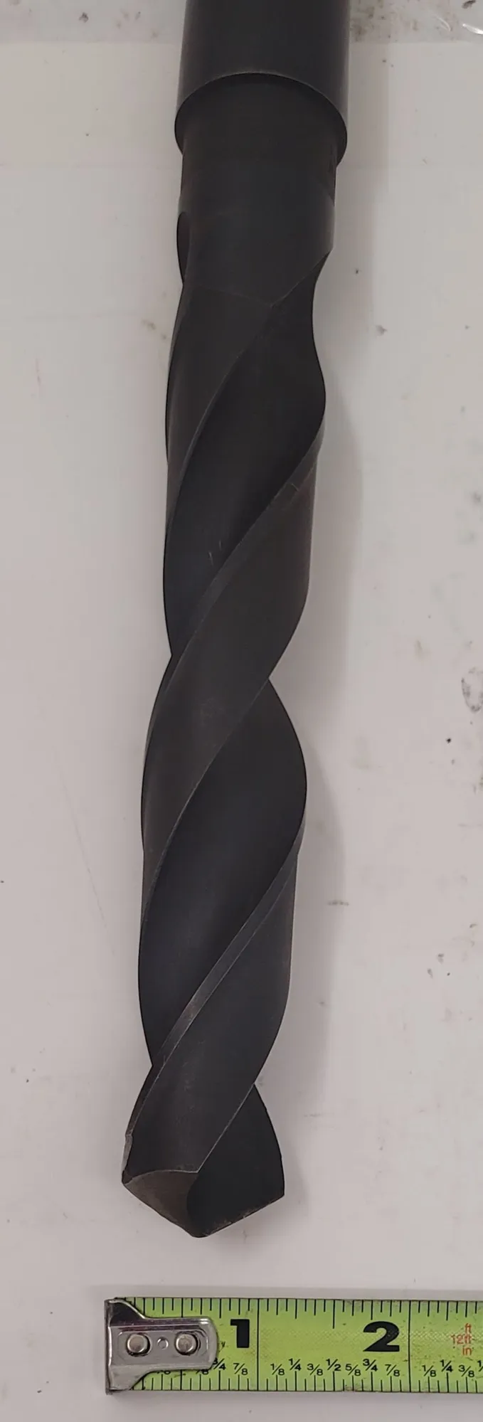 Pratt & Whitney Quality Machine, 1-1/8" HSS taper shank drill, 4MT shank - Image 3