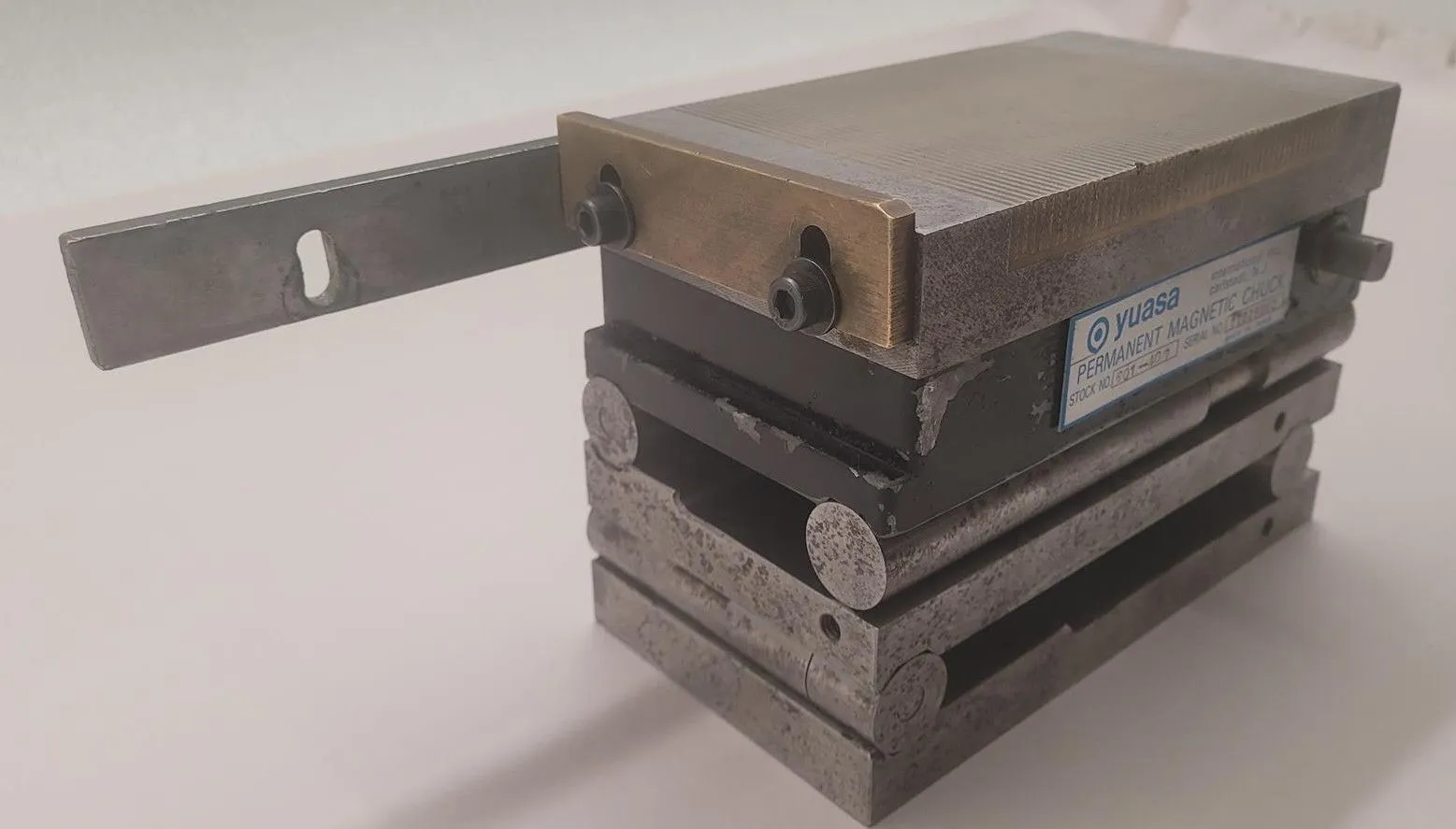 4" x 7" Yuasa #601-407, permanent magnetic chuck, 5" H - Image 3