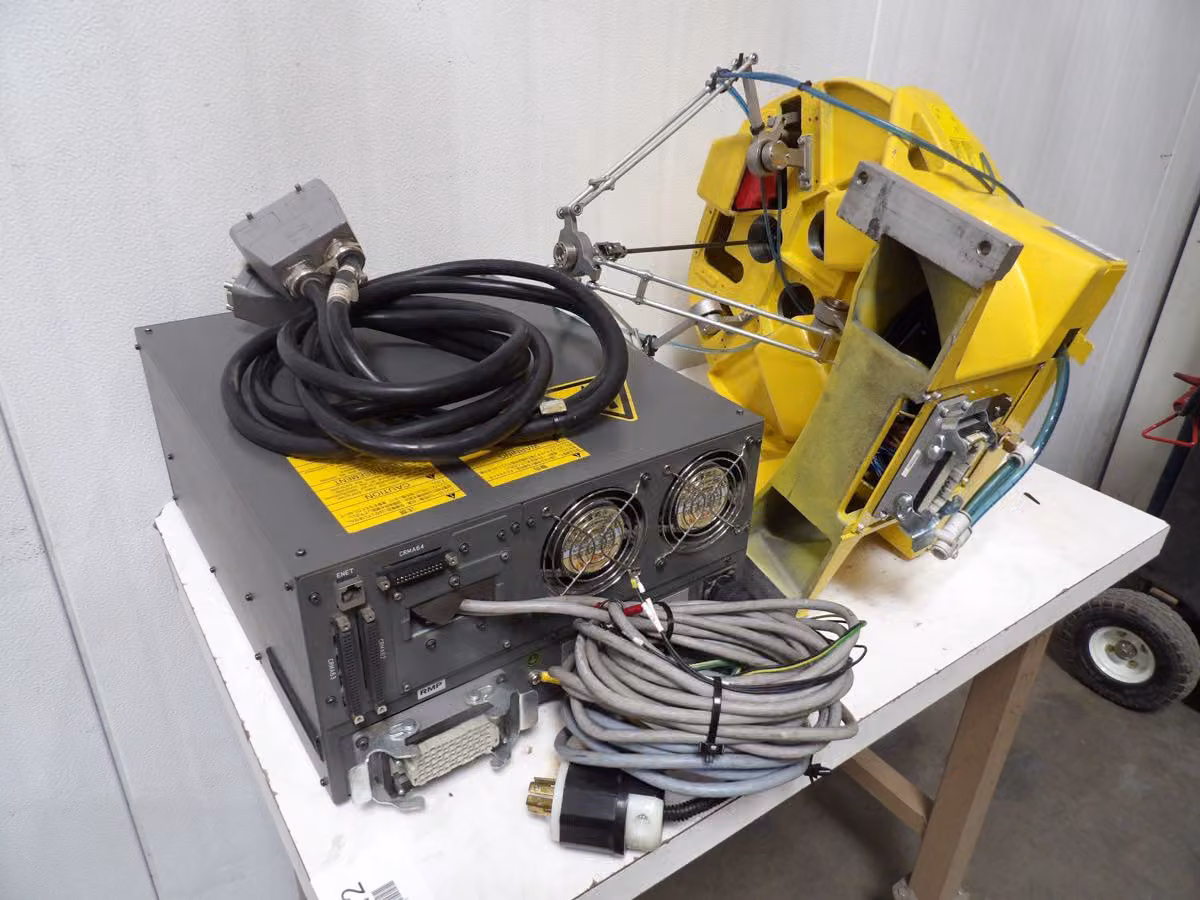 Fanuc M-1iA/0.5S, 4-Axis delta robot, .5 kg payload, 280 mm reach, .02 mm repeatability, R-30iA Mate - Image 3