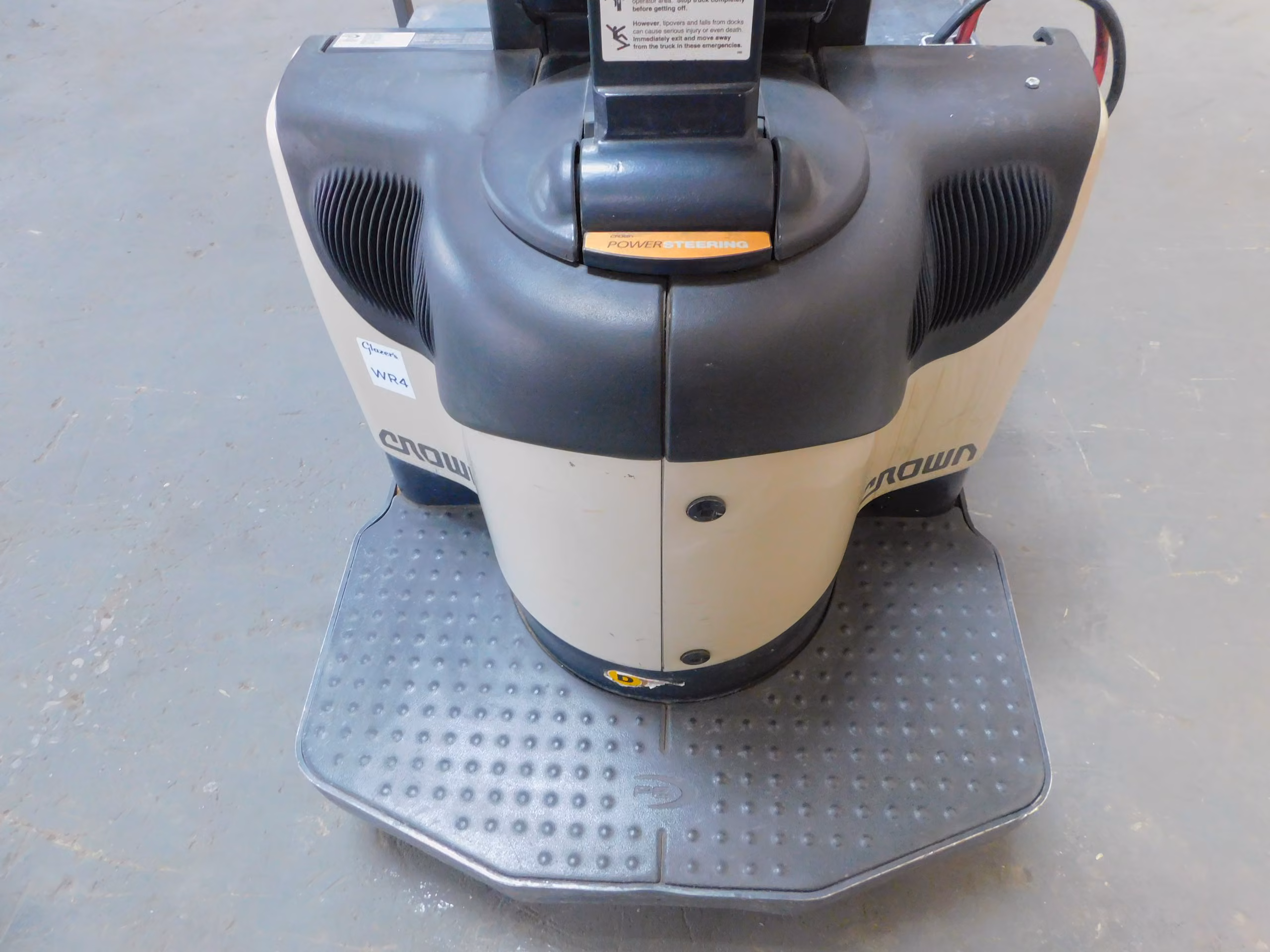 6000 lb. Crown #PE4500-60, electric rider pallet jack, 96" forks, 24 V., power steering, 2520 hours - Image 5