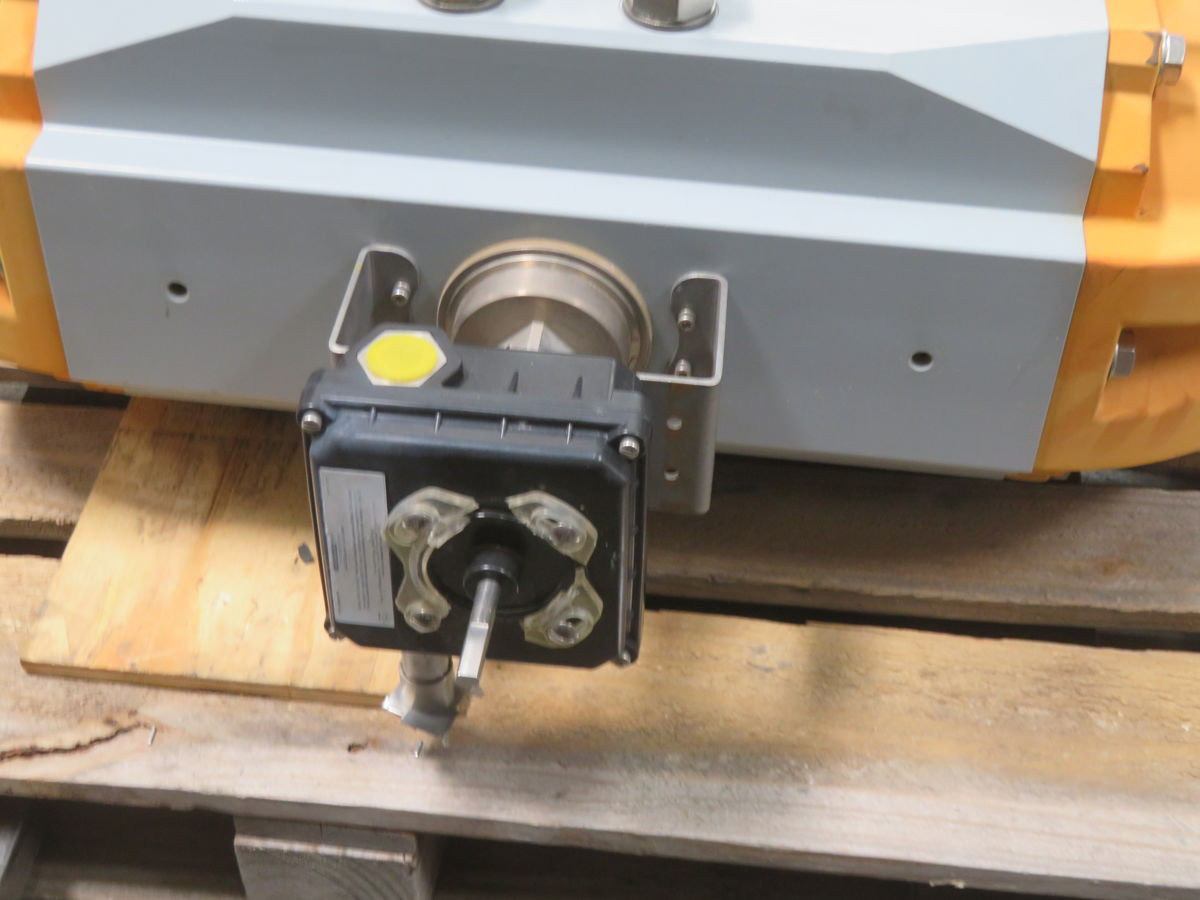 Air Torque #PT700-S12, pneumatic valve actuator, spring return, 0&deg; - 90&deg;, 1309-1803 NM torque, 116 psi - Image 3
