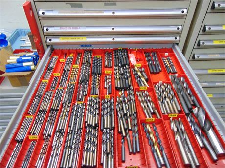 tool cabinet - Image 8