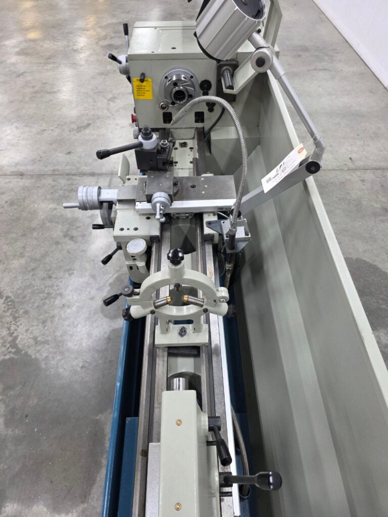 13" x 40" Baileigh #PL-13470E-1, engine lathe with digital read out, 8.26" swing over cross slide, 4-way tool - Image 5