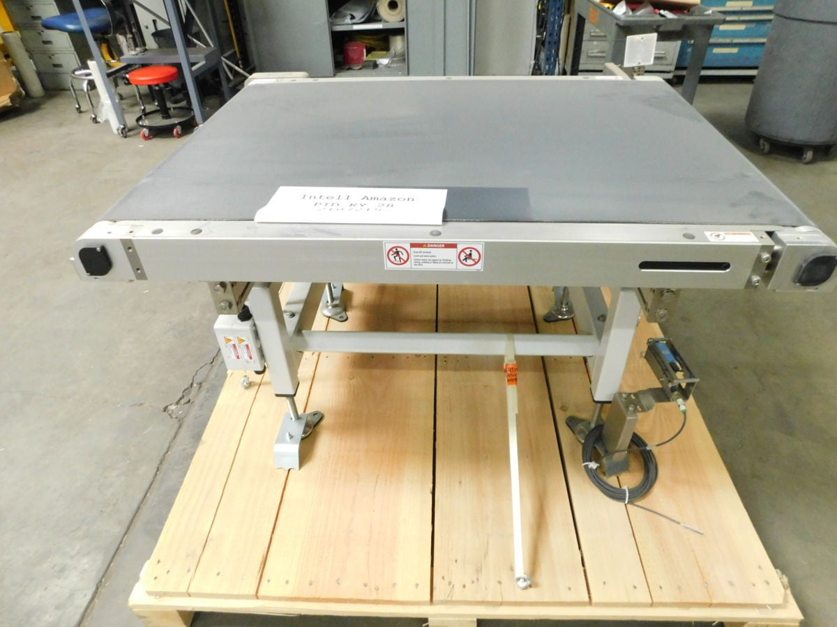 31" width x 48" L Wipotec-OCS, Belt Conveyor, 240/480 V. Dual Voltage (2 available) - Image 1
