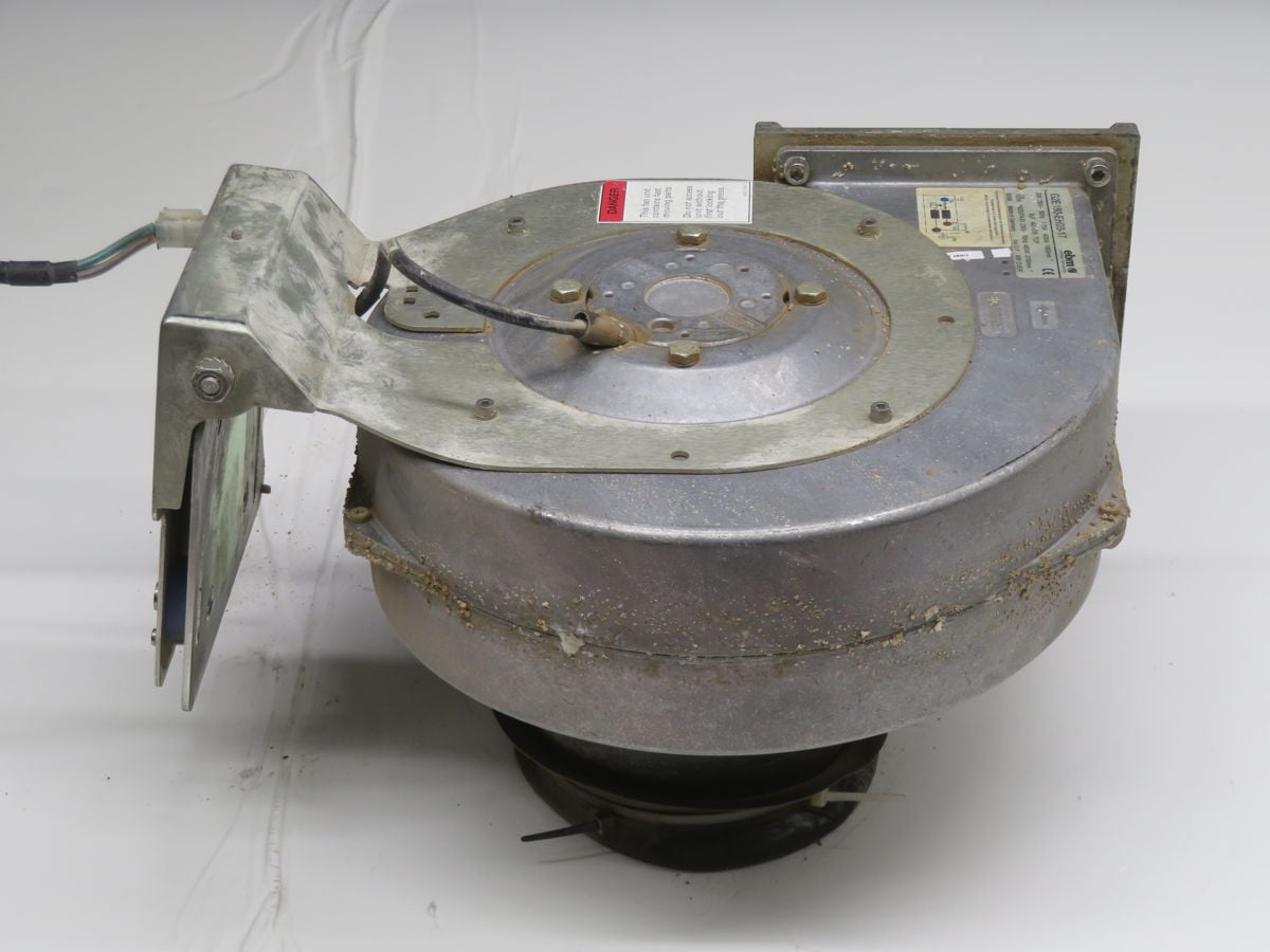 375 CFM, EBM Papst #G2E180-EH03-17, Centrifugal Fan, 2150 RPM, 415 width, 230 V. (2 available) - Image 3