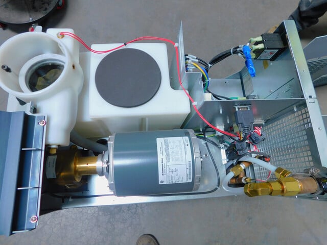 Thermo Neslab ThermoFlex #1400, Recirculating Chiller - Image 5
