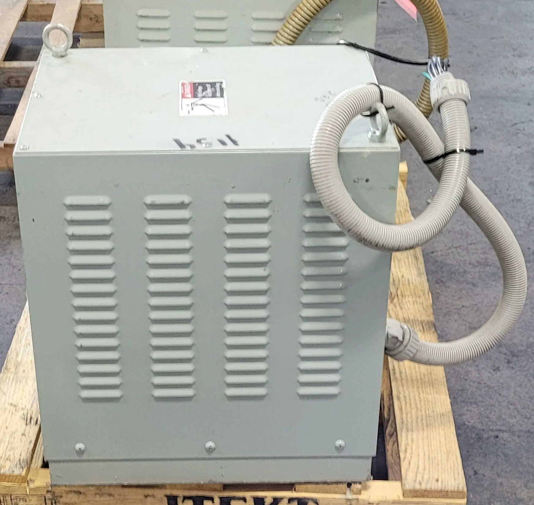 9 KVA 440 Primary, 200 Secondary, Swallow #3SK-9K, Dry Type Step Down Transformer, 3 Phase, 50/60 Hz., 2014 - Image 1