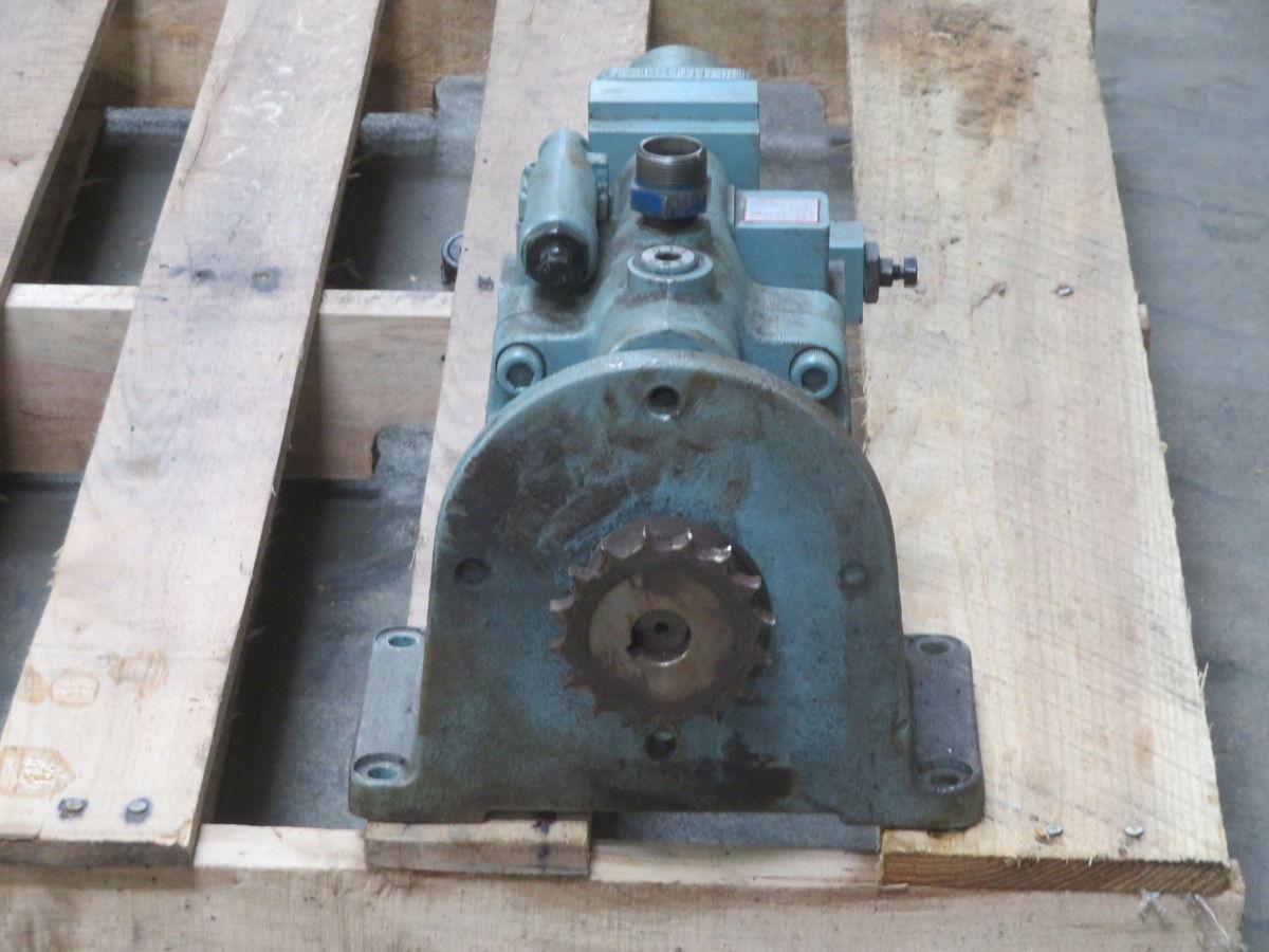 Nachi #PVS-2A-35N3Q1-12, Variable Displacement Axial Piston Pump, 35 CC/Rev., 14 MPa Max, Pressure Compensated - Image 3