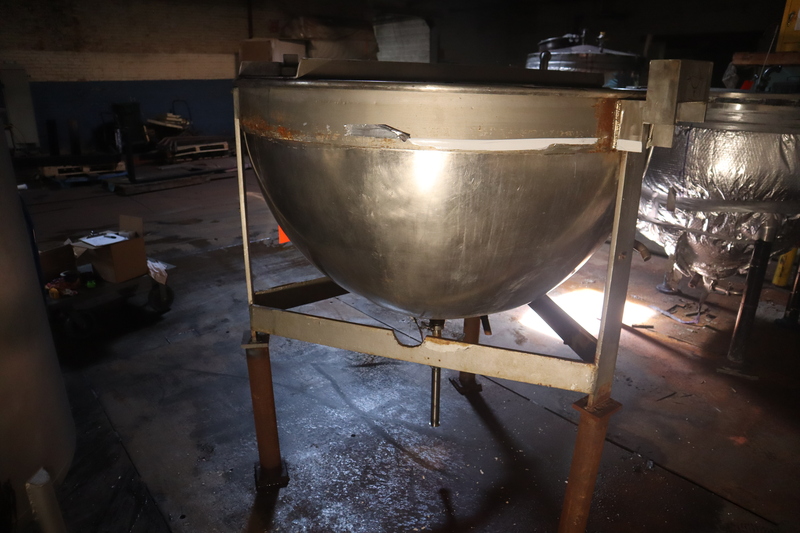 200 gallon Lee Metal Products, Stainless Steel Jacketed Process Tank, 64" overall height x 36" diameter, 40 - Image 6