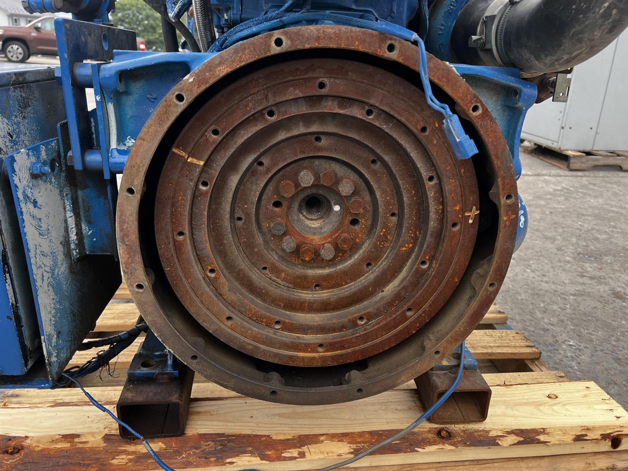 110 HP Caterpillar #C4.4, Mechanical Diesel Engine Power Unit, radiator, air cleaner & controls, 11-1/2" - Image 3