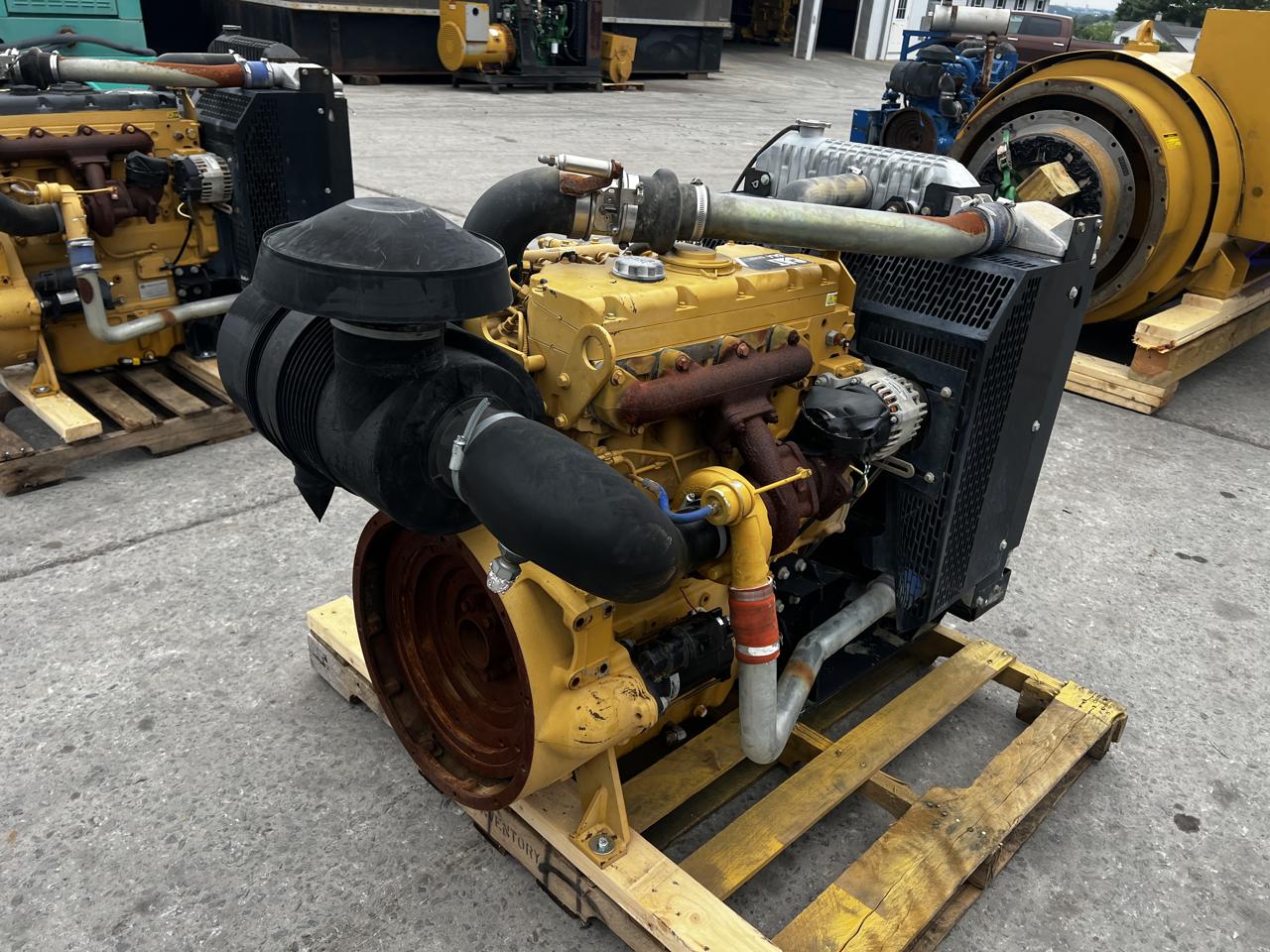 130 HP Caterpillar #C4.4, Industrial Diesel Engine Power Unit, radiator & air cleaner, 11-1/2" flywheel - Image 4