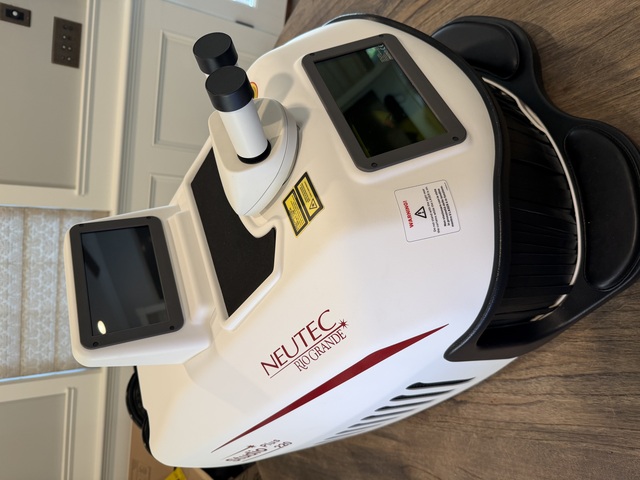 Neutec #PulsePoint-Studio-Plus-220, Jewelry Laser Welder, Leica 10X microscope, 115/230 Volt, 2025 - Image 1
