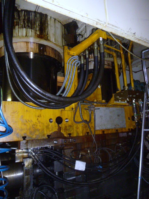 5000 Ton, Schuler #SHP-50000-3150x2150, hydraulic hydroform press, 35.43" stroke, 74.8" daylight, 124" x 84" - Image 5