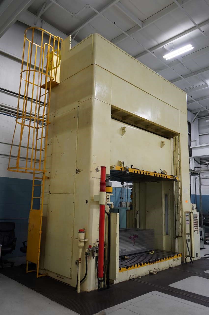 112 Ton, Amino #DSP-100Y, hydraulic down-acting spotting press, 67" stroke, 87" daylight, 118" x 79" bed & - Image 2