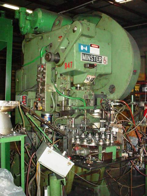 60 Ton, Minster #6, OBI flywheel press, 3" stroke, 13.5" Shut Height, 3" adj., 32" x 21" bed, 90-180 SPM, air - Image 1