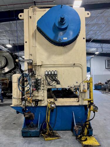 200 Ton, Verson #200-B2-96, straight side double crank press, 12" stroke, 25" Shut Height, 8" adj., 103" x - Image 2