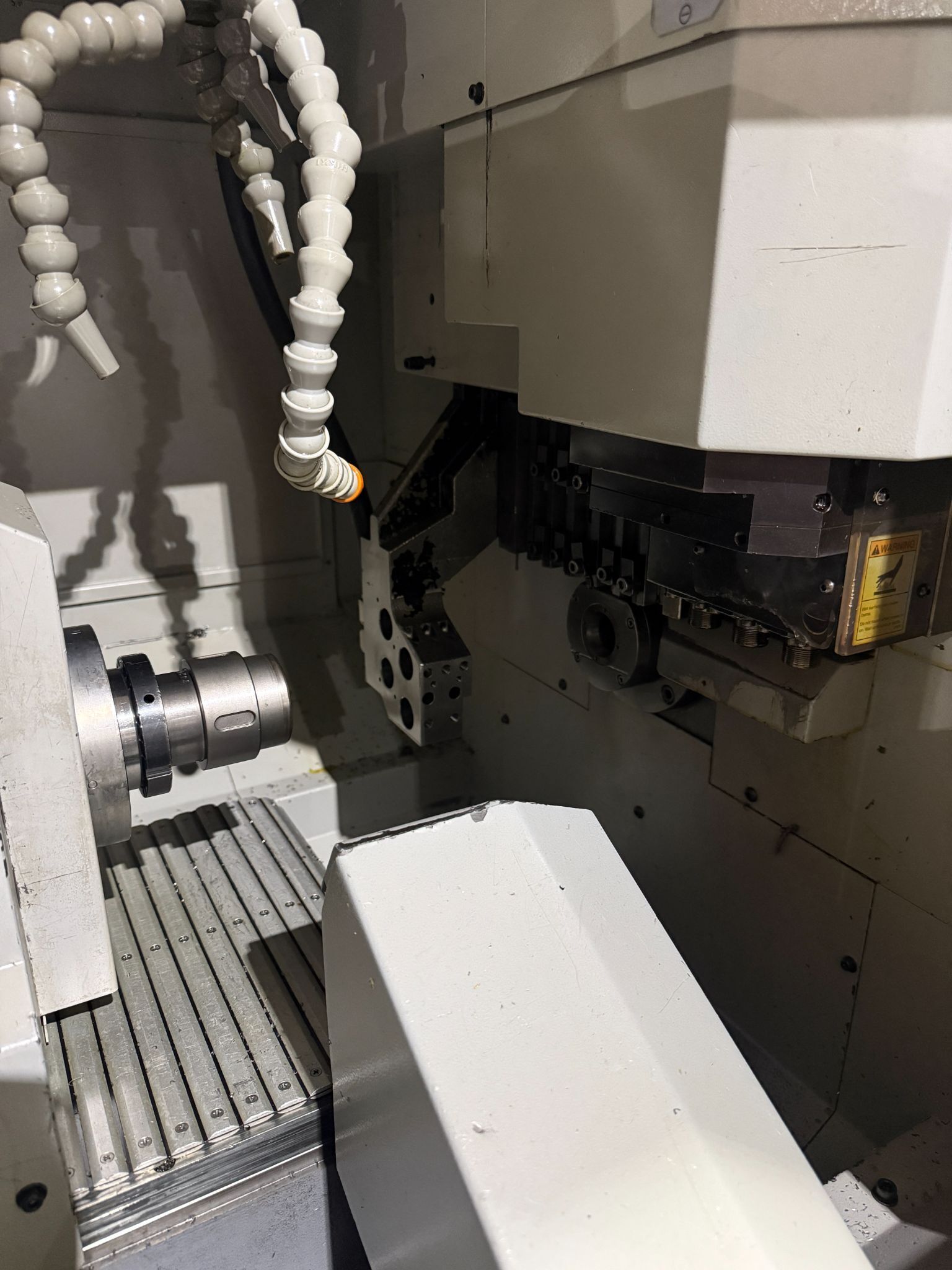 Citizen #Cincom-A20, Fanuc Control, 7-Axis, 0.787" bar, Edge C-320 bar feeder, coolant tank, 2007 - Image 4